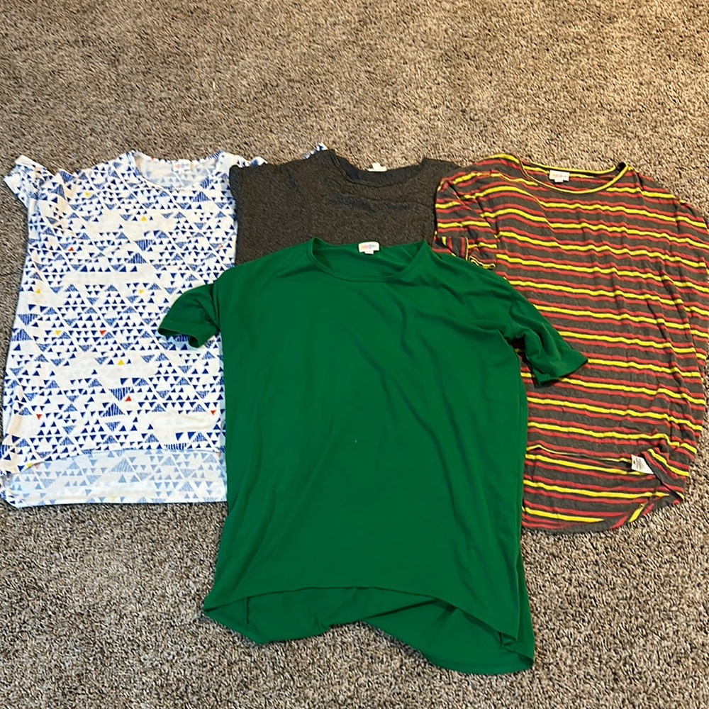 LuLaRoe Irma Shirt; size XS/S
